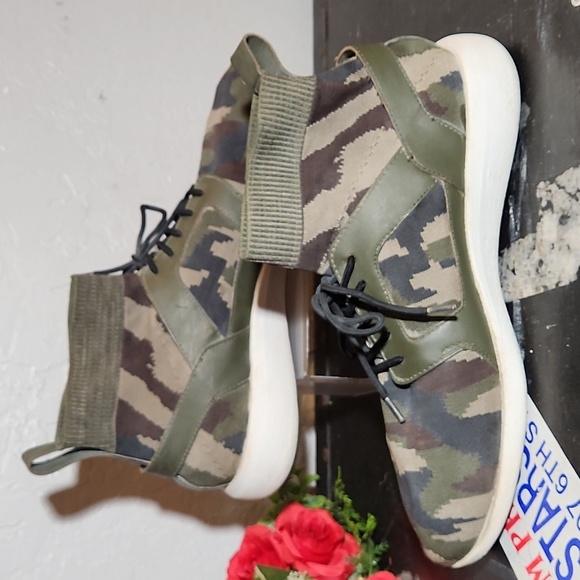 ALDO Mcfayden camo Sock Sneaker 10 - Picture 3 of 12
